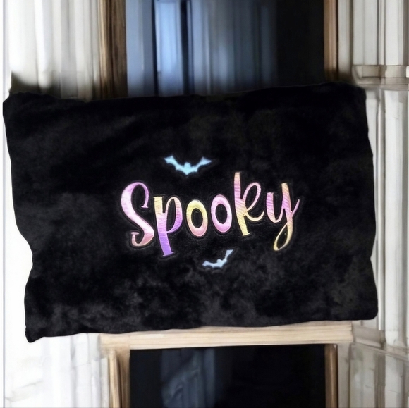 🦇Black Iridescent Spooky Bat Throw Toss Halloween Pillow - Picture 1 of 3